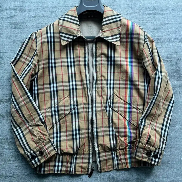 [BUNJANG] Burberry Main Collection Reversible Harrington Jacket / 버버리 메인 컬렉션 복각 카라 리버서블 헤링턴 자켓 italy made