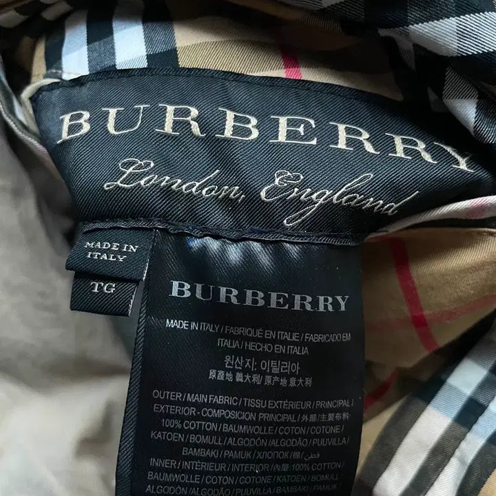 [BUNJANG] Burberry Main Collection Reversible Harrington Jacket / 버버리 메인 컬렉션 복각 카라 리버서블 헤링턴 자켓 italy made