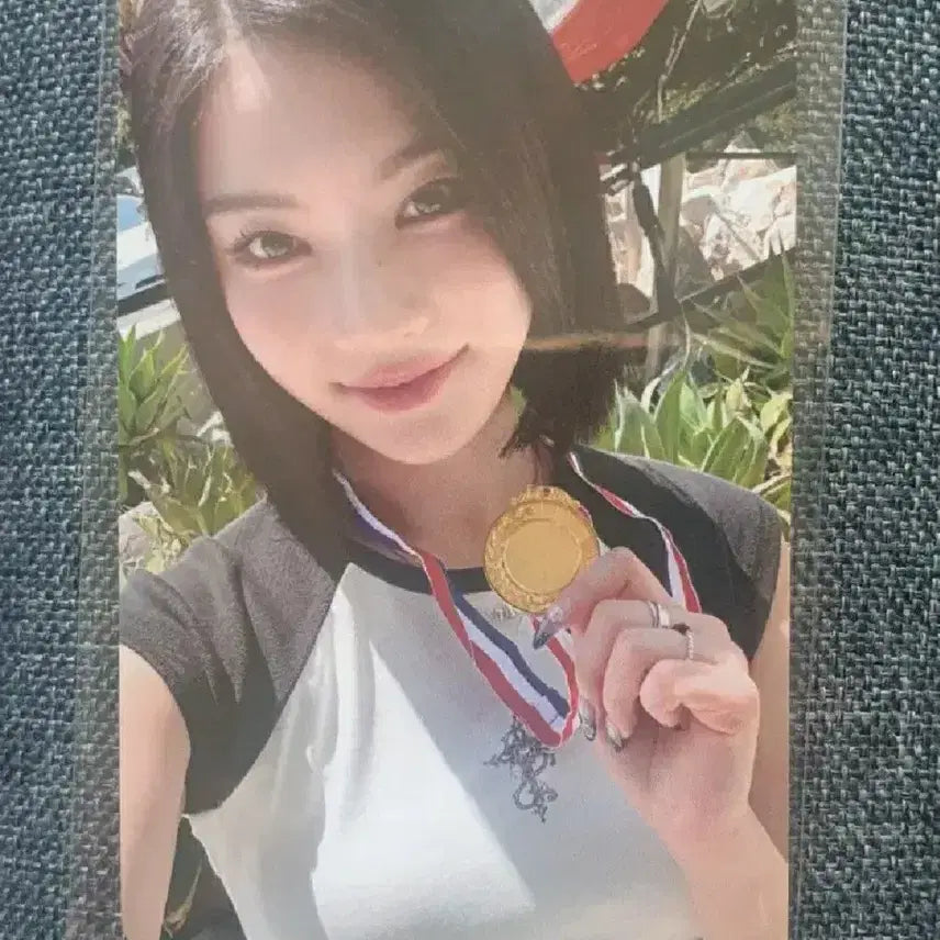 [BUNJANG] STAYC ISA Idol Star Athletics Championships Photocard / 스테이씨 아이돌선수권대회 아육대 포카 아이사