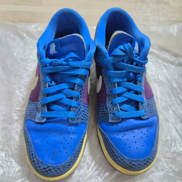 [BUNJANG] Nike x Undefeated Dunk Low SP 5 On It "On It" (US 6 / 240mm) / 나이키 언디핏 덩크로우SP5 온잇 240mm