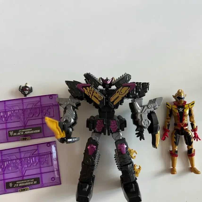 [BUNJANG] Minipla Zenkaizer Black Juragaon Limited Edition Action Figure / 미니프라 젠카이져 블랙 쥬라가온 한정판 판매합니다 (서비스 투카이져 용동