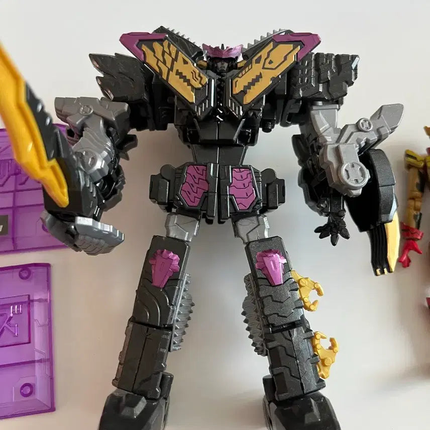 [BUNJANG] Minipla Zenkaizer Black Juragaon Limited Edition Action Figure / 미니프라 젠카이져 블랙 쥬라가온 한정판 판매합니다 (서비스 투카이져 용동
