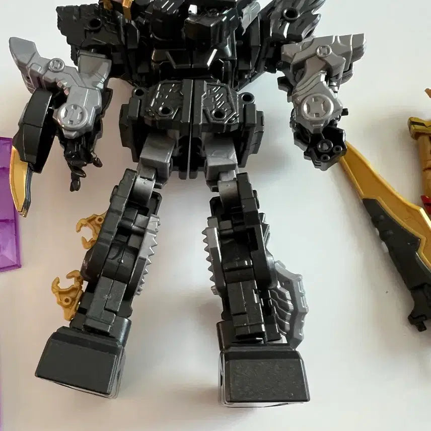 [BUNJANG] Minipla Zenkaizer Black Juragaon Limited Edition Action Figure / 미니프라 젠카이져 블랙 쥬라가온 한정판 판매합니다 (서비스 투카이져 용동