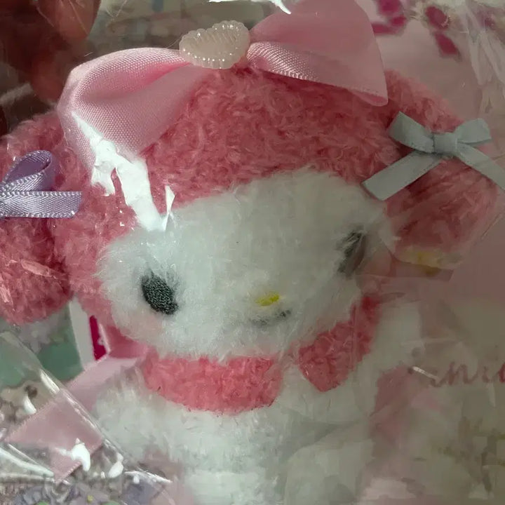 [BUNJANG] Sanrio My Melody Runrun Ribbon Mascot / 산리오 마이멜로디 룬룬리본 마스코트