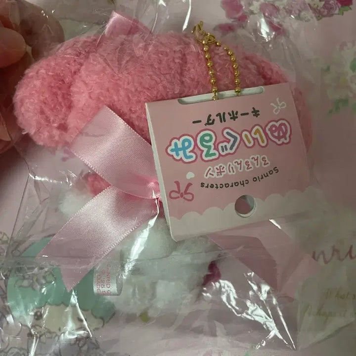 [BUNJANG] Sanrio My Melody Runrun Ribbon Mascot / 산리오 마이멜로디 룬룬리본 마스코트