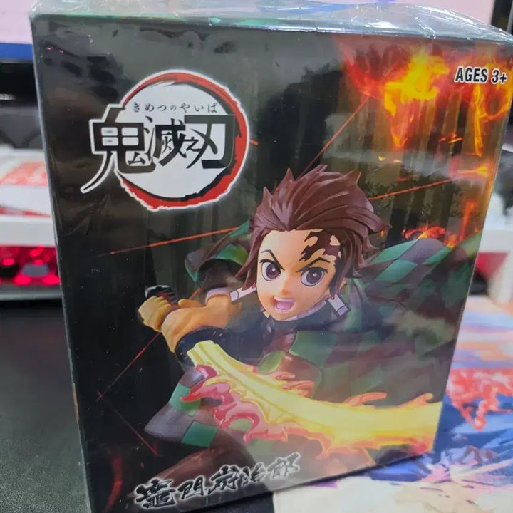[BUNJANG] Demon Slayer Tanjiro Figure (Sealed) / 귀멸의칼날 미개봉 탄지로 피규어