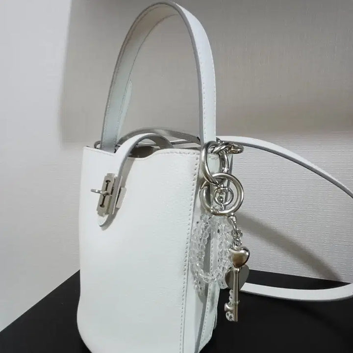 [SOLD OUT] 분크 피콜로 화이트