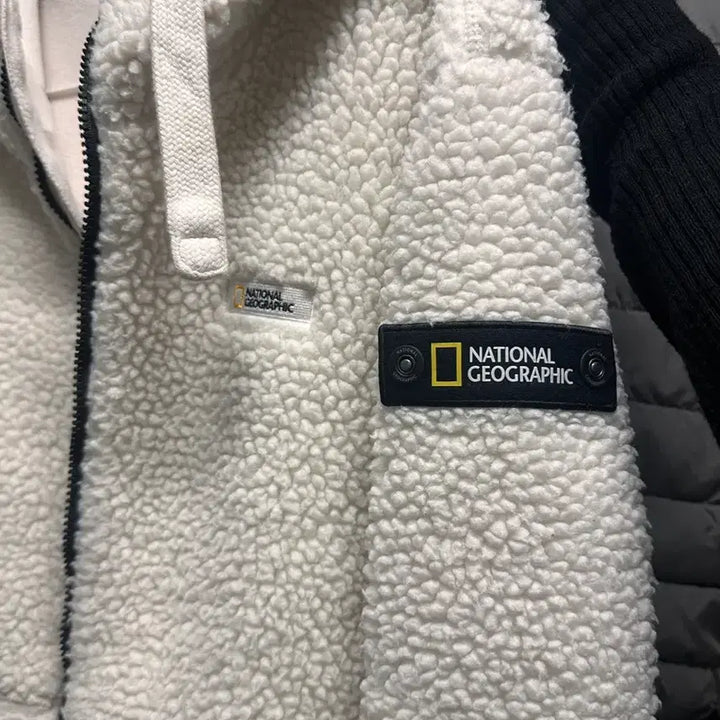 [BUNJANG] National Geographic Fleece Hoodie Jacket / 내셔널지오그래픽 뽀글이 후드집업 블랙&amp;화이트(드라이 완료
