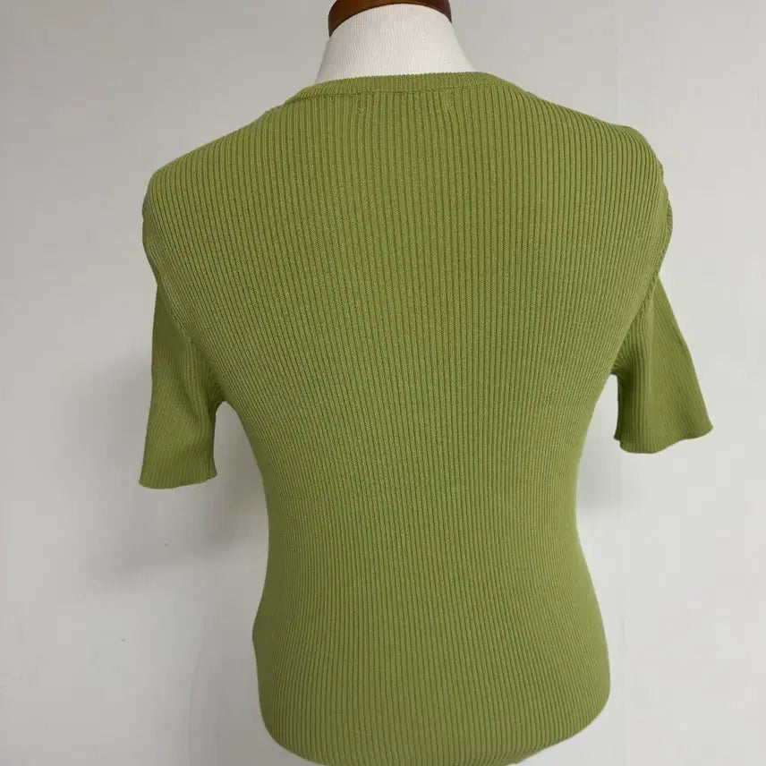 [BUNJANG] Green Ribbed Knit Punch Detail Top / 그린 골지 니트 펀칭 장식
