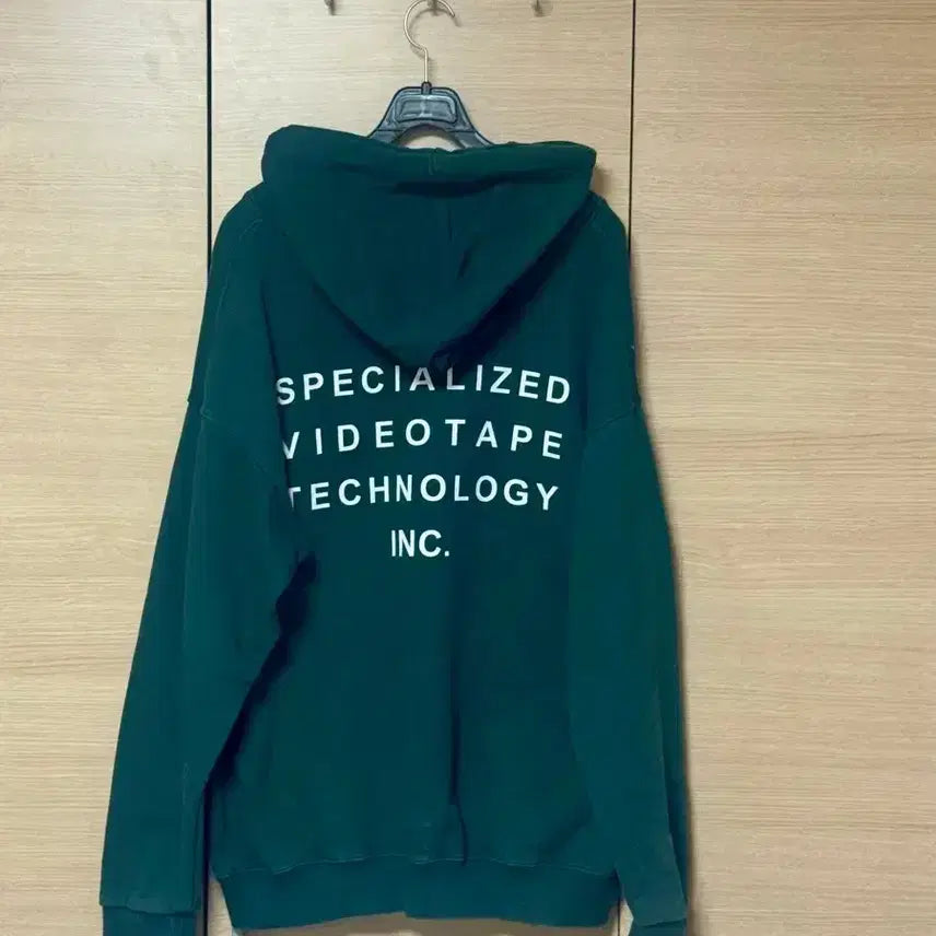 [SOLD OUT] 세븐틴 2018 캐럿랜드 캐랜 MD 엠디 후드티 박수 뮤비 멤버 착용
