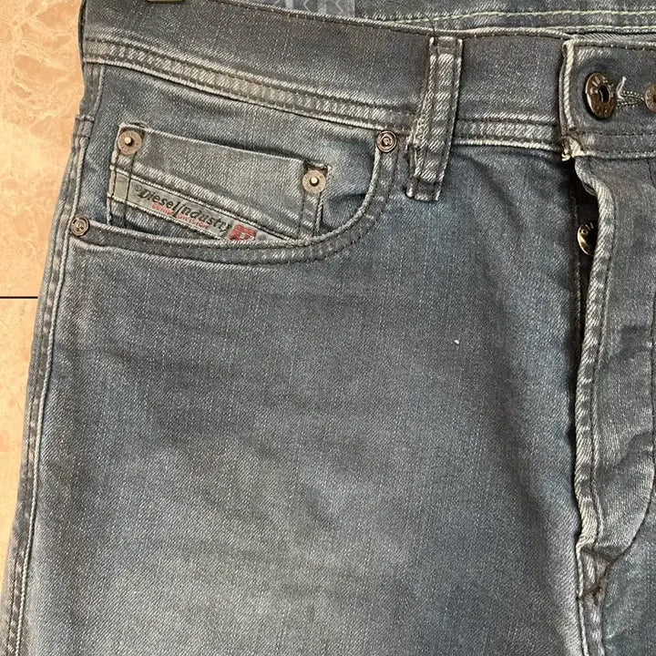 [BUNJANG] Diesel Tepphar Slim Carrot Fit Jeans / Diesel Tepphar 슬림 캐롯 청바지 W28 L32