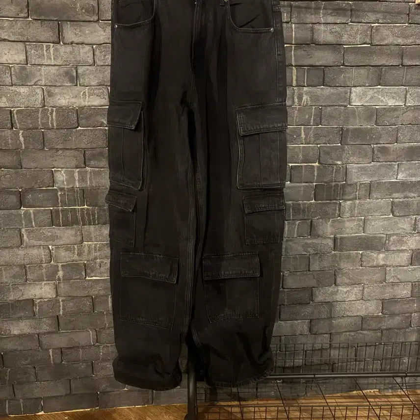 [SOLD OUT] [새상품/33] 남성 흑청카고바지