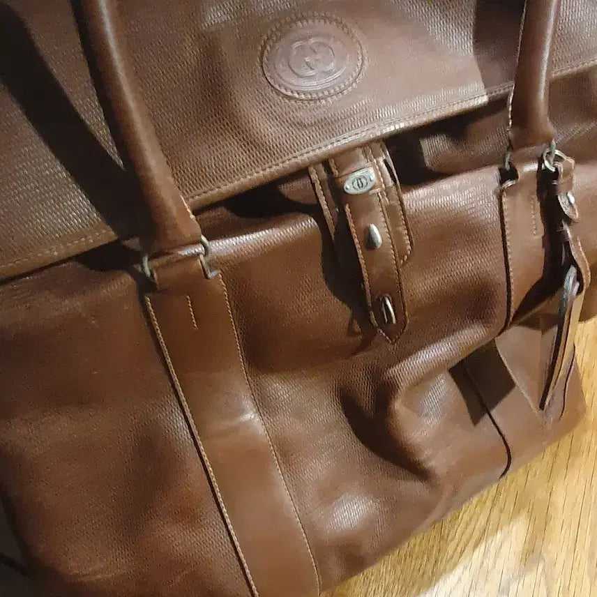 [BUNJANG] Gucci Vintage Leather Big Bag / 구찌 빈티지  가죽  빅백