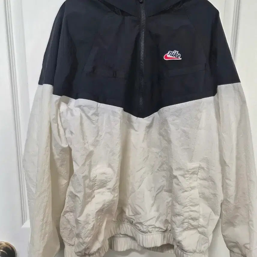 [BUNJANG] Nike Heritage Anorak Jacket / 나이키 헤리티지 아노락 블랙/화이트