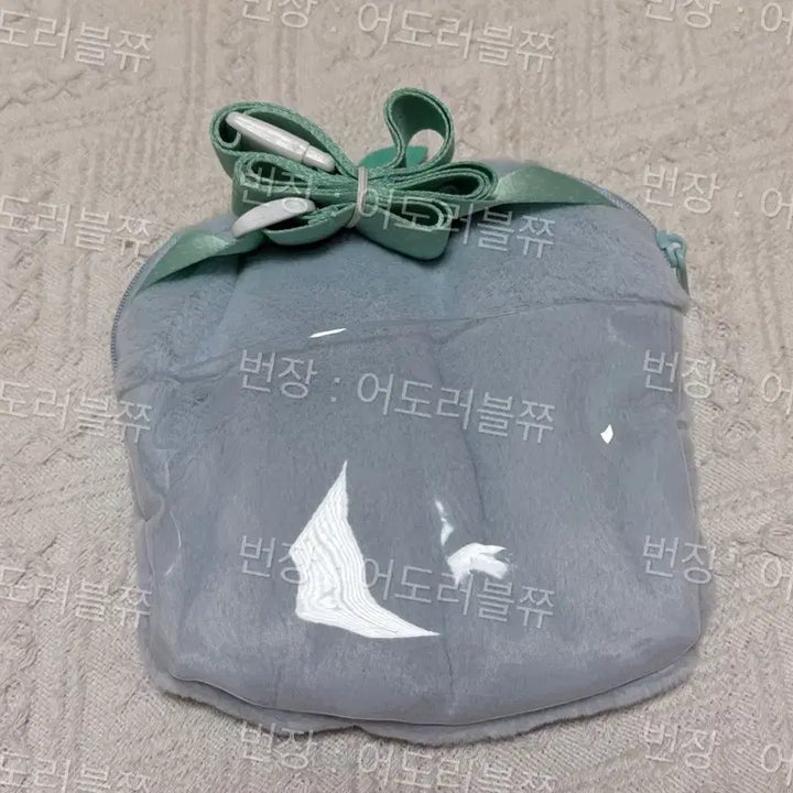 [SOLD OUT] 엔시티드림 마크 부훙이 에버랜드 엠디 파우치백 판매 양도