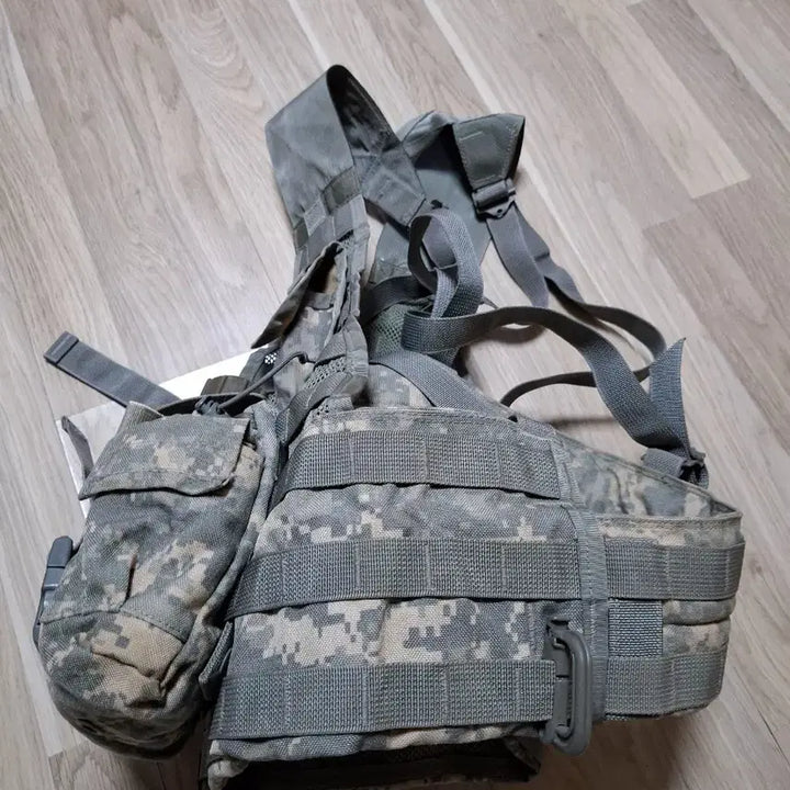 [BUNJANG] 미군 ACU 전투 조끼 컴뱃 베스트 / 미군 ACU 전투 조끼 컴뱃 베스트