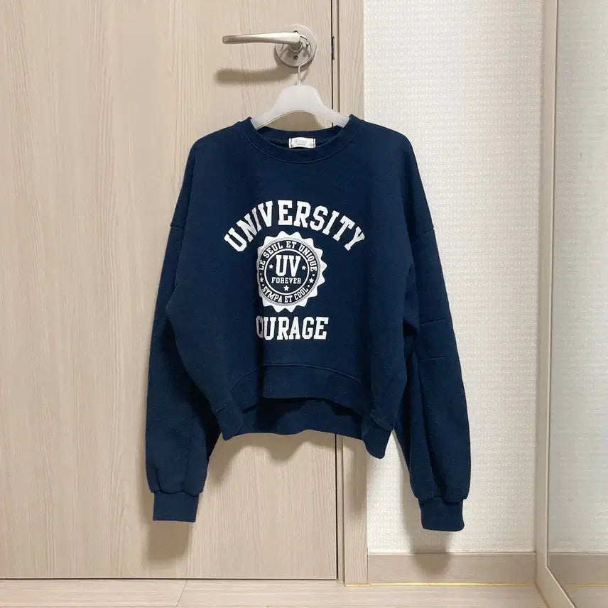 [BUNJANG] Maybeans Navy Crewneck Sweatshirt / 메이빈스 맨투맨