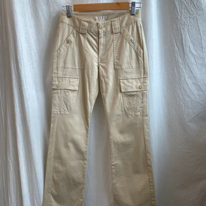 [BUNJANG] ELLE Beige Cargo Straight Pants (24) / ELLE 베이지 카고 스트레이트 팬츠(24)