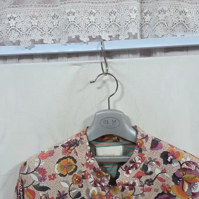 [BUNJANG] Oilily Trench Coat (Size 42) Outerwear / 오일릴리트렌치코트(42)77-88