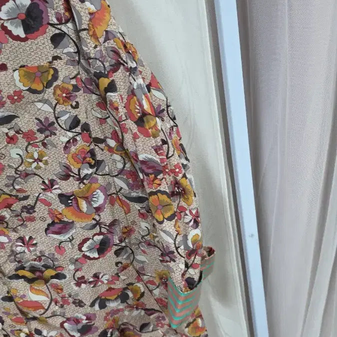 [BUNJANG] Oilily Trench Coat (Size 42) Outerwear / 오일릴리트렌치코트(42)77-88