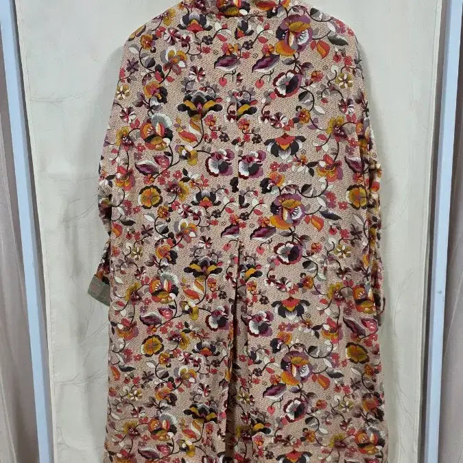 [BUNJANG] Oilily Trench Coat (Size 42) Outerwear / 오일릴리트렌치코트(42)77-88