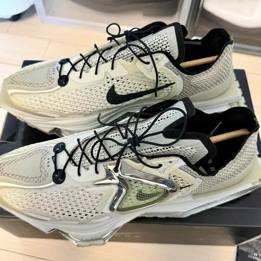 [BUNJANG] Nike Matthew MMW4 Stone Sneakers / 나이키 매튜 mmw4 스톤 270 새상품급 풀구성