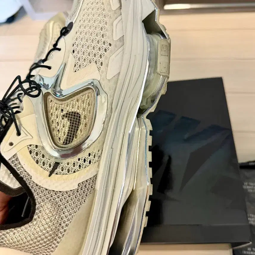 [BUNJANG] Nike Matthew MMW4 Stone Sneakers / 나이키 매튜 mmw4 스톤 270 새상품급 풀구성