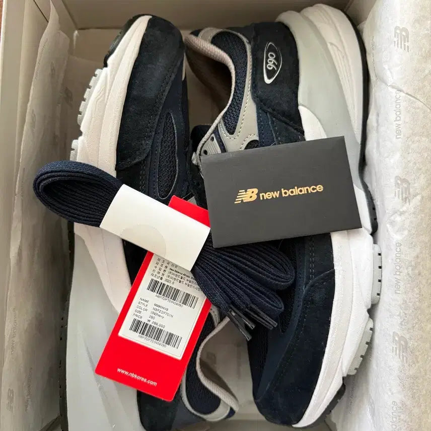 [SOLD OUT] 뉴발란스 USA M990NV6 280 사이즈 새제품