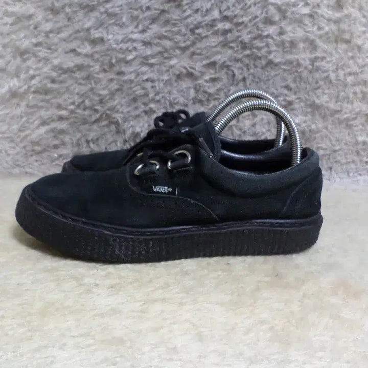 [BUNJANG] Vans Era Clipper Authentic Black Sneakers / 후루룩구제 225 반스 에라 클리퍼 어센틱 블랙 운동화 스니커즈 신발