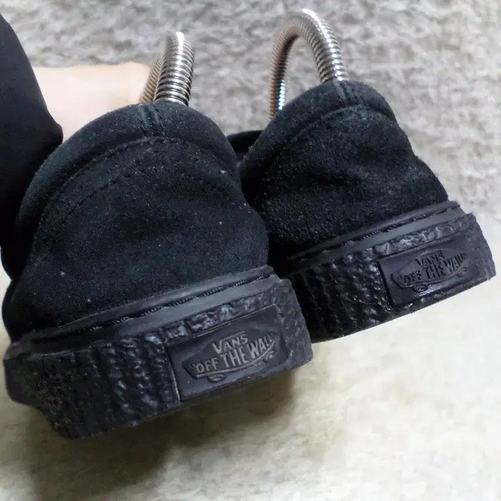 [BUNJANG] Vans Era Clipper Authentic Black Sneakers / 후루룩구제 225 반스 에라 클리퍼 어센틱 블랙 운동화 스니커즈 신발