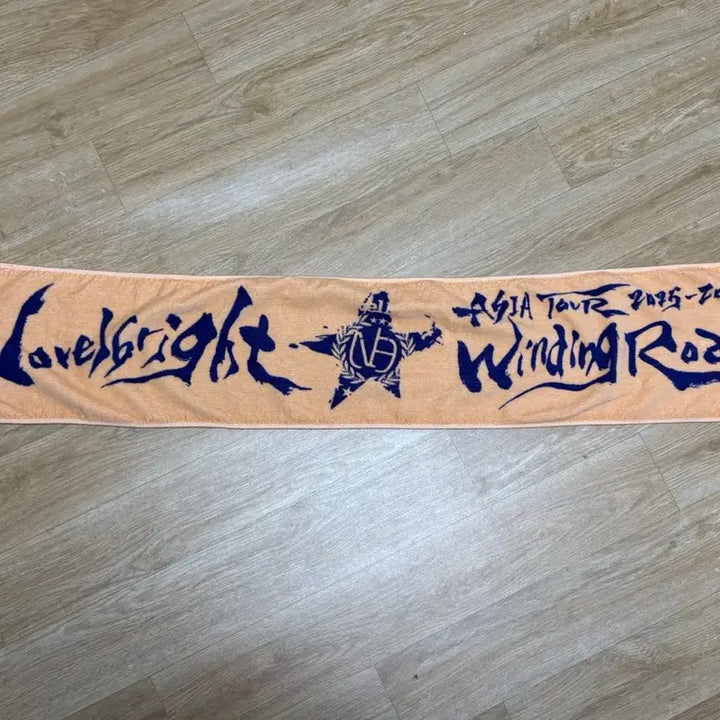 [BUNJANG] Novelbright 2025 Asia Tour Towel / 노벨브라이트 2025 아시아투어 타올 (팔찌증정)