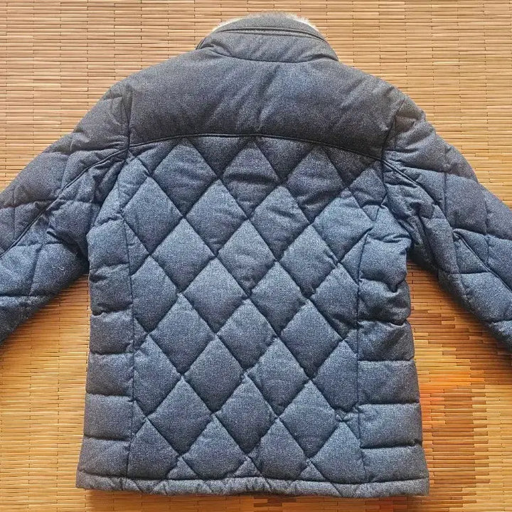 [BUNJANG] Beanpole Wool-Like Diamond Quilting Down Jacket (Size 95) / 빈폴 울라이크 다이아 퀼팅 다운 점퍼 사이즈95