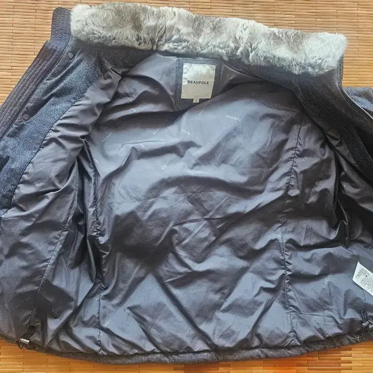 [BUNJANG] Beanpole Wool-Like Diamond Quilting Down Jacket (Size 95) / 빈폴 울라이크 다이아 퀼팅 다운 점퍼 사이즈95