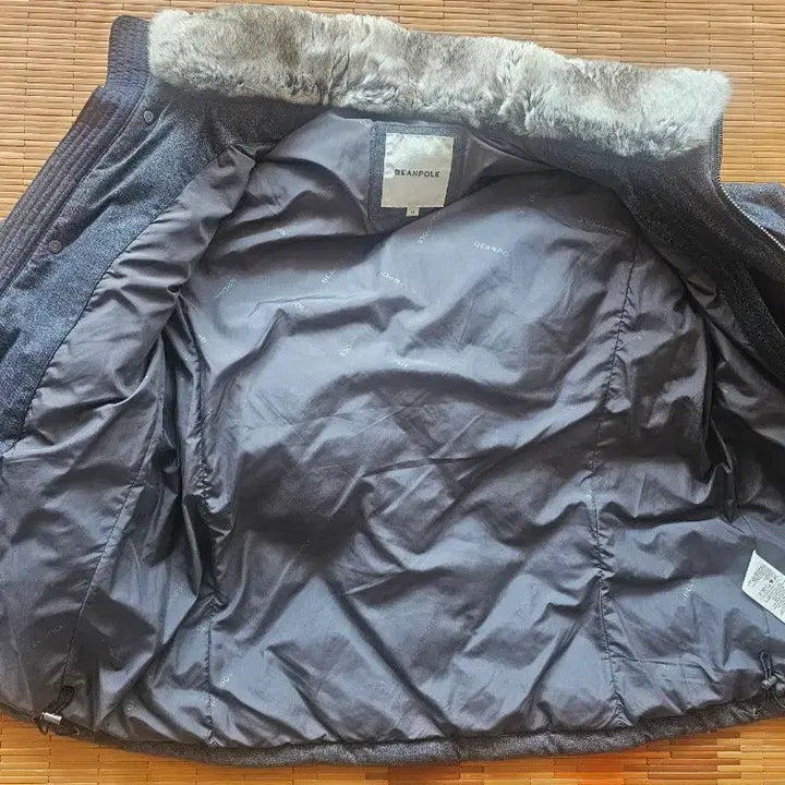 [BUNJANG] Beanpole Wool-Like Diamond Quilting Down Jacket (Size 95) / 빈폴 울라이크 다이아 퀼팅 다운 점퍼 사이즈95
