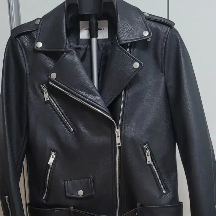 [BUNJANG] Lady Volume Black Leather Rider Jacket / 레이디볼륨 블랙 레더 라이더 자켓입니다