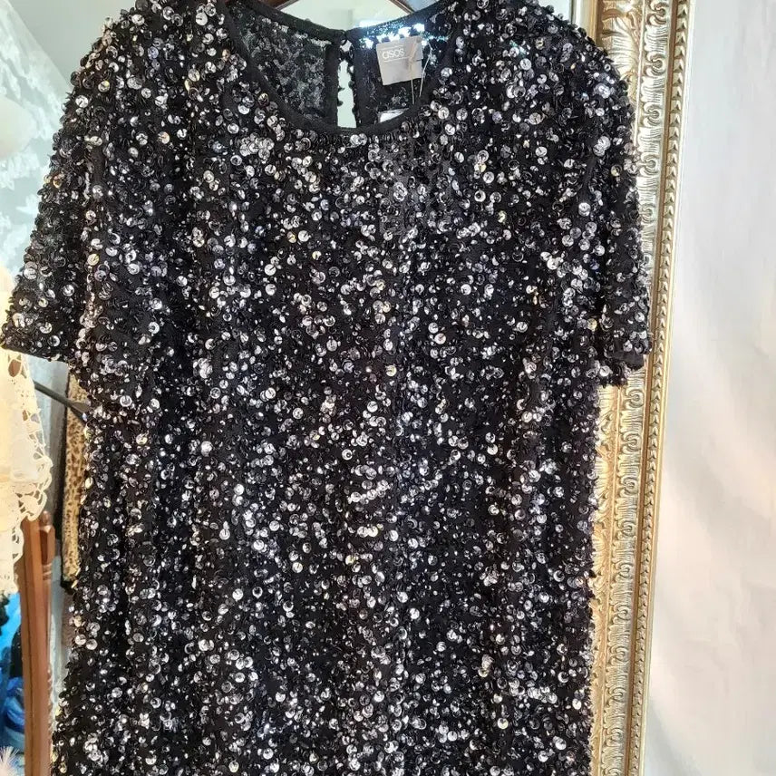 [BUNJANG] Sequined Black Blouse / 시킌블라우스