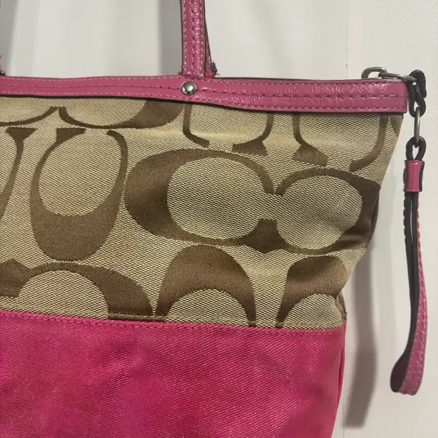 [BUNJANG] COACH Y2K Signature Canvas Pink Stripe Tote Bag / COACH Y2K 코치 시그니처 캔버스 핑크 스트라 이프 토트백