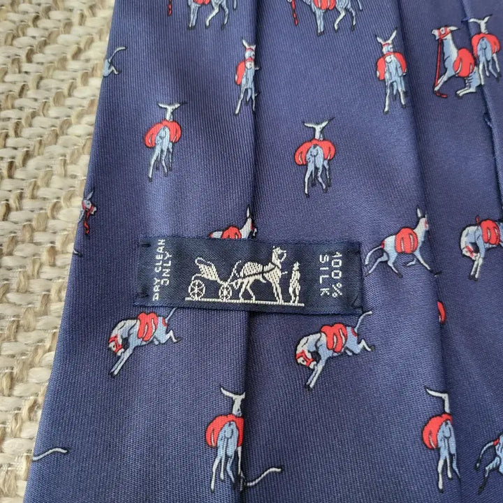 [BUNJANG] Hermes Navy Animal Pattern Silk Tie / 에르메스 네이비 컬러 동물 패턴 실크 넥타이