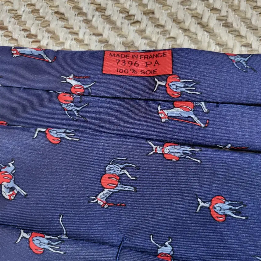 [BUNJANG] Hermes Navy Animal Pattern Silk Tie / 에르메스 네이비 컬러 동물 패턴 실크 넥타이