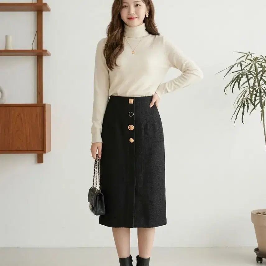 [BUNJANG] KARL LAGERFELD PARIS Black Tweed Button Midi Skirt / 칼라거펠트 파리스 블랙 트위드 버튼 미디 스커트