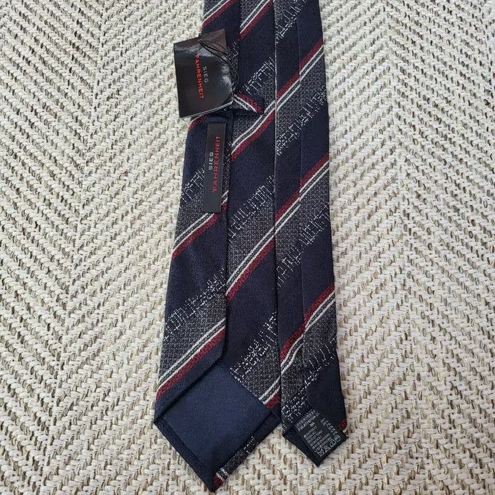 [BUNJANG] Ziek Fahrenheit Silk Tie / 지이크 파렌하이트 넥타이 2