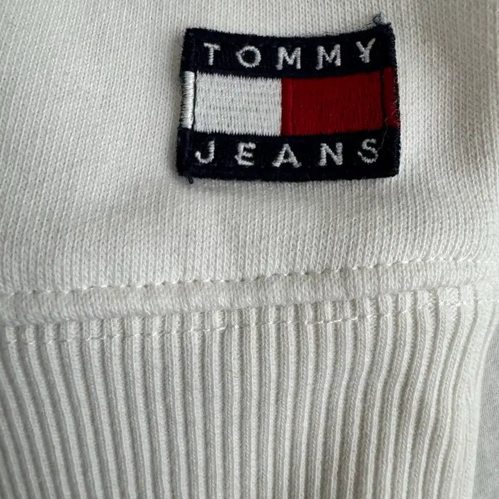 [BUNJANG] Tommy Hilfiger Sailing Fleece Sweatshirt / 타미힐피거 세일링 기모 맨투맨 화이트