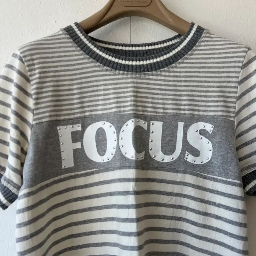 [BUNJANG] Son Jung Wan Gray Striped Knit Ribbed T-shirt / 손정완 여성 그레이 스트라이프 니트립 반팔티셔츠 85-92-160