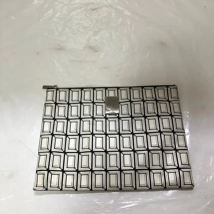 [BUNJANG] Couronne Clutch Bag / 쿠론 클러치백@9960