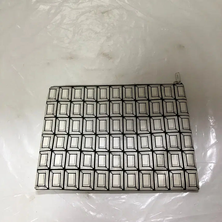 [BUNJANG] Couronne Clutch Bag / 쿠론 클러치백@9960