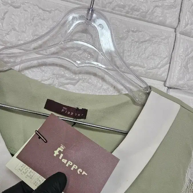 [SOLD OUT] 미사용)피에시스 레이스 반팔 블라우스 s
