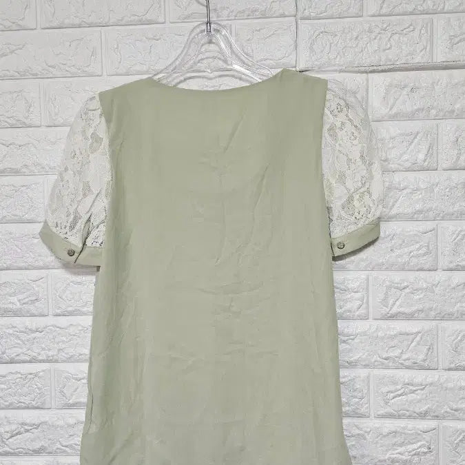 [SOLD OUT] 미사용)피에시스 레이스 반팔 블라우스 s