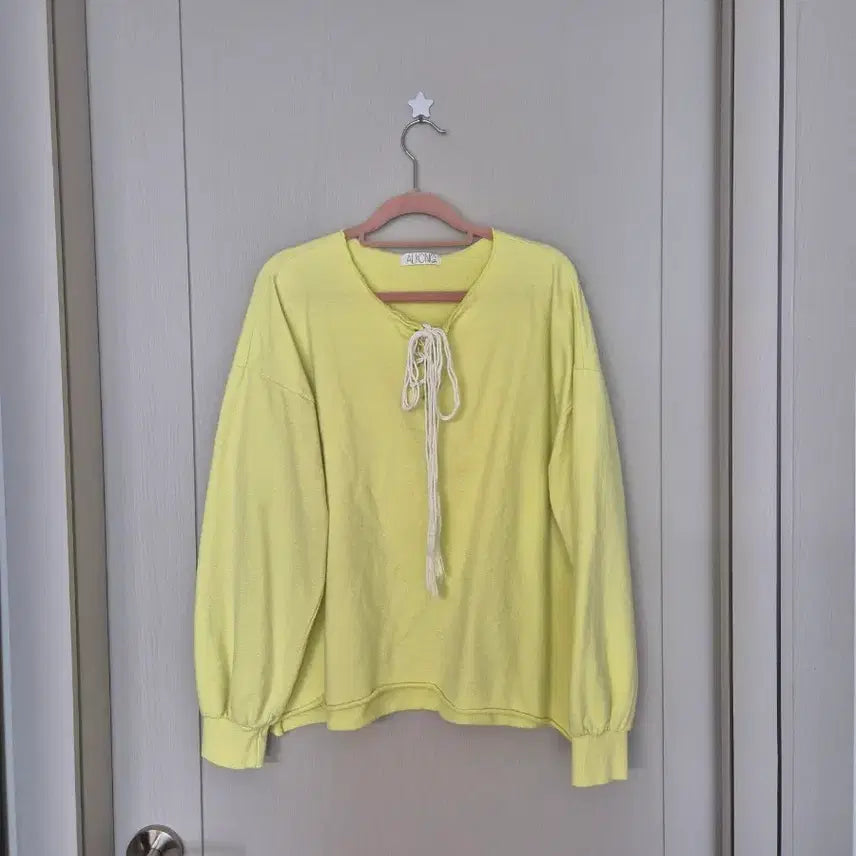 [BUNJANG] Neon Long-Sleeve T-Shirt / 형광색 끈디테일 긴팔티셔츠
