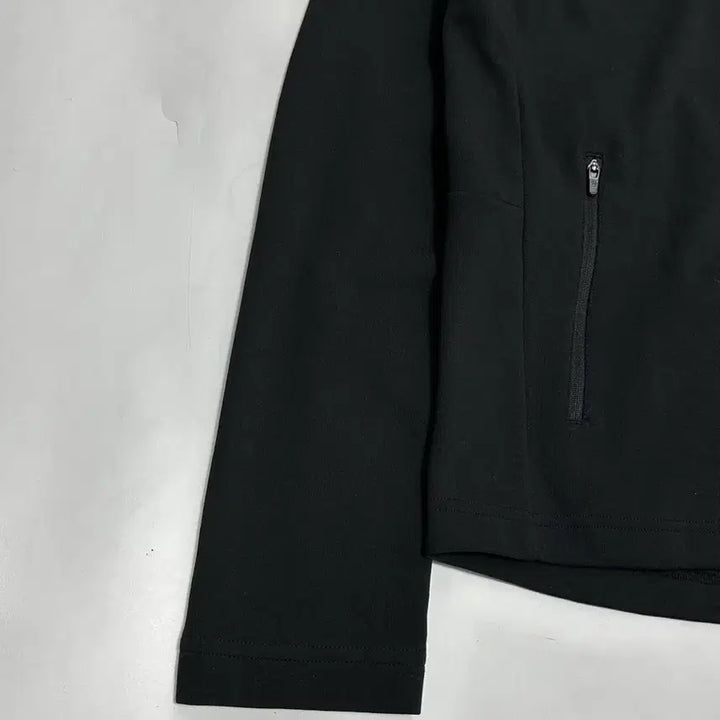 [BUNJANG] Descente England Triathlon Team Training Hooded Zip-Up / 데상트 잉글랜드 트라이애슬론팀 트레이닝 후드집업