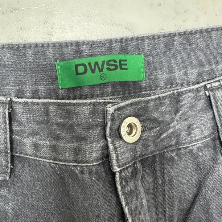 [BUNJANG] DWSE Balloon Wide Denim Jeans / DWSE 벌룬 와이드 데님 청바지 새제품 싸게 팔아요